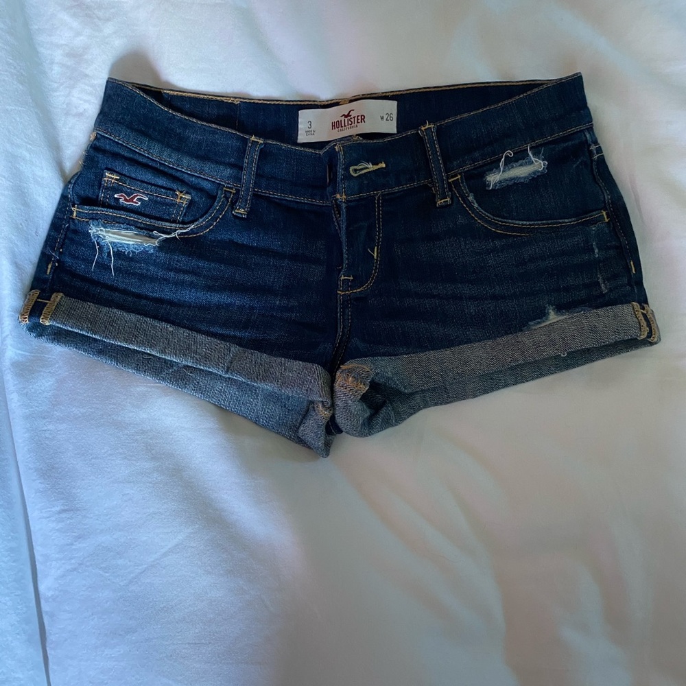 Hollister low rise shortie shorts